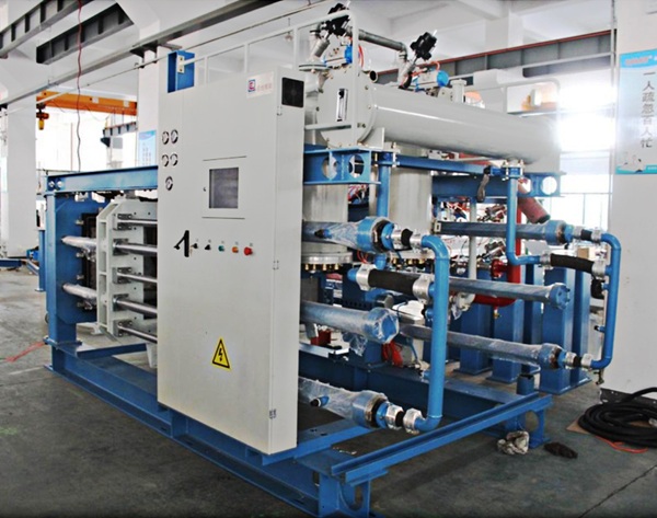 الدليل النهائي لآلات قولبة EPP: الميزات والفوائد والتطبيقات